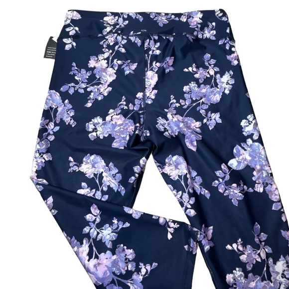 GapFit Blue Floral Printed High Rise Blackout Print 7/8 Active Stretch Leggings - Picture 9 of 11